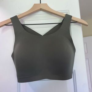 Lululemon Enlite Sports Bra (olive green)